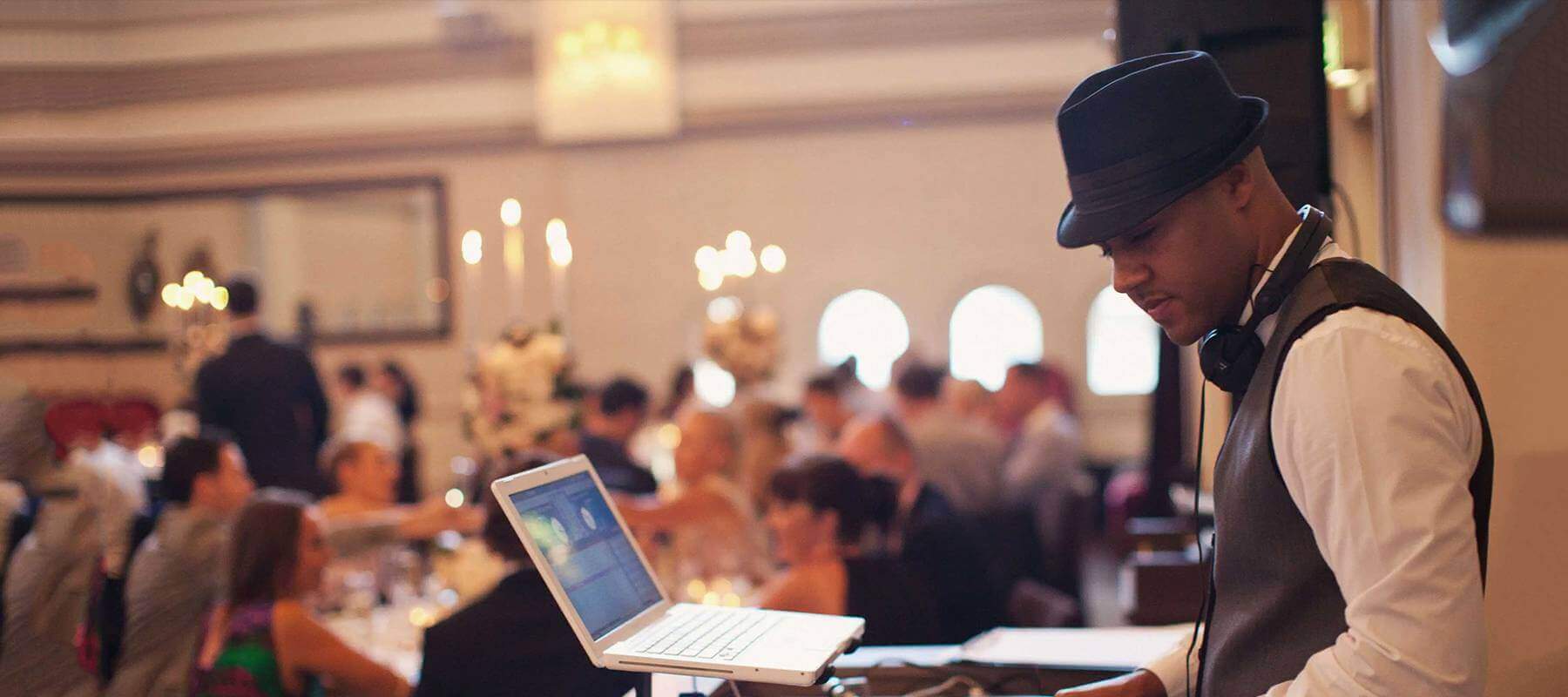 Exclusive Wedding DJ's