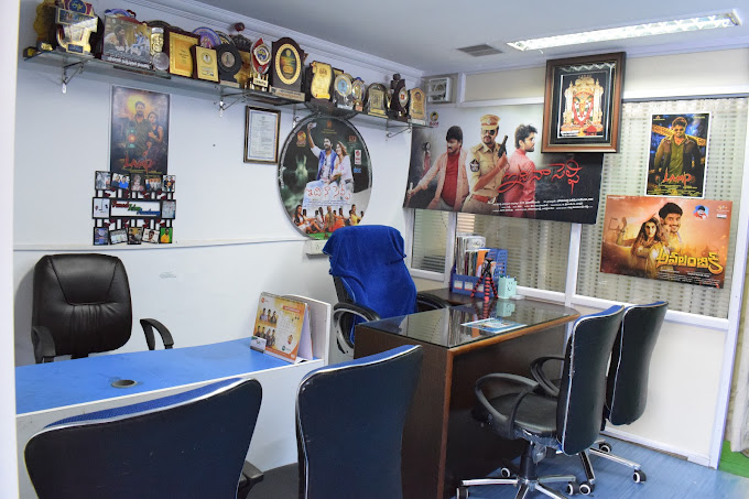 Vinod Film Academy | Acting Schools in Ameerpet