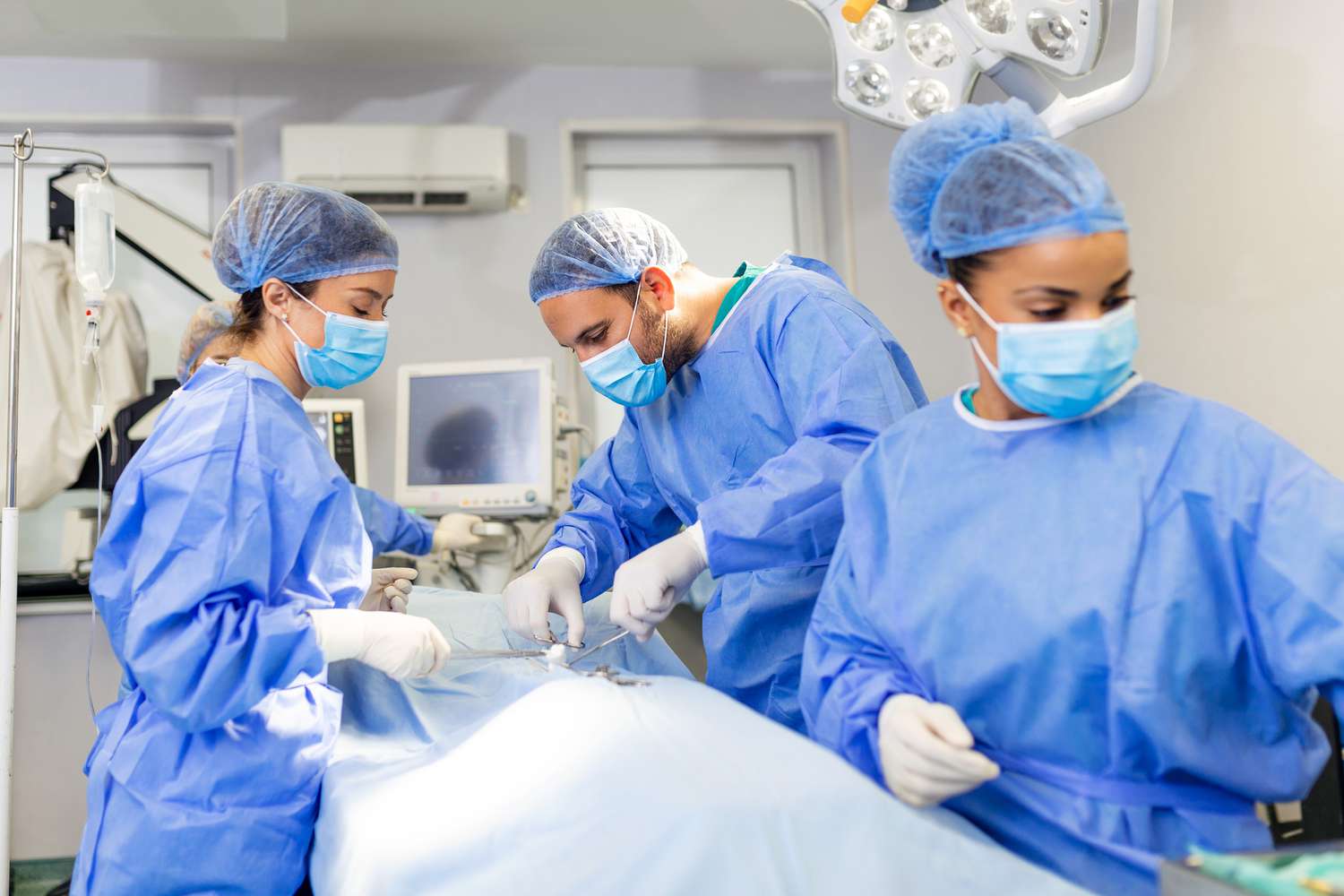 How long does it take to recover fully from bariatric surgery?