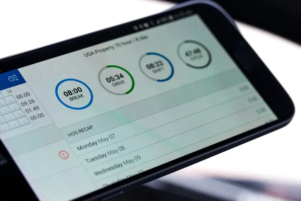 Precise Fleet Tracking Solutions