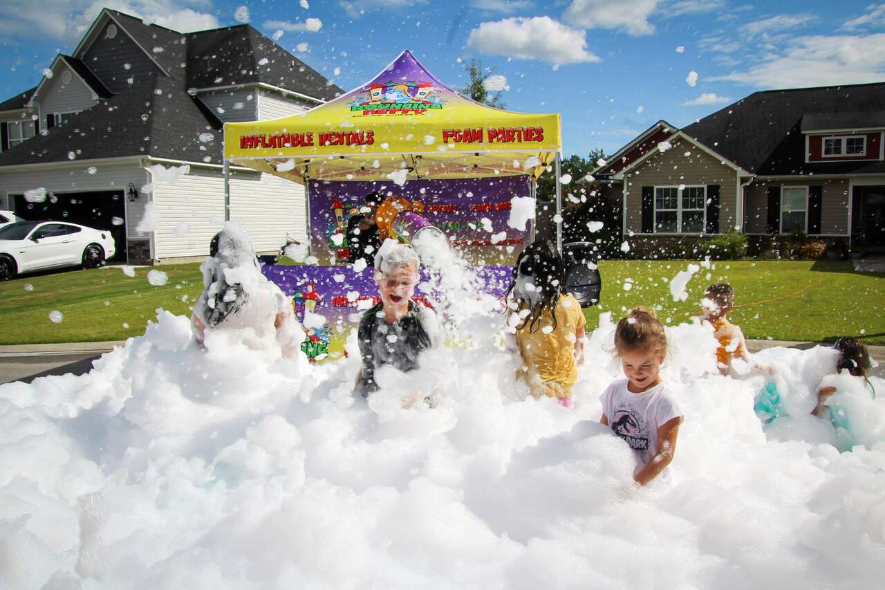 Bouncing Betty Bounce Houses