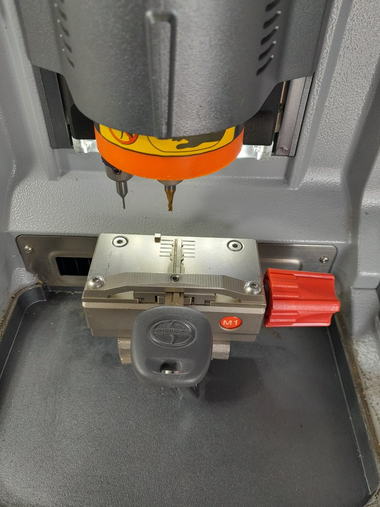 Automotive Locksmith in Hereford AZ