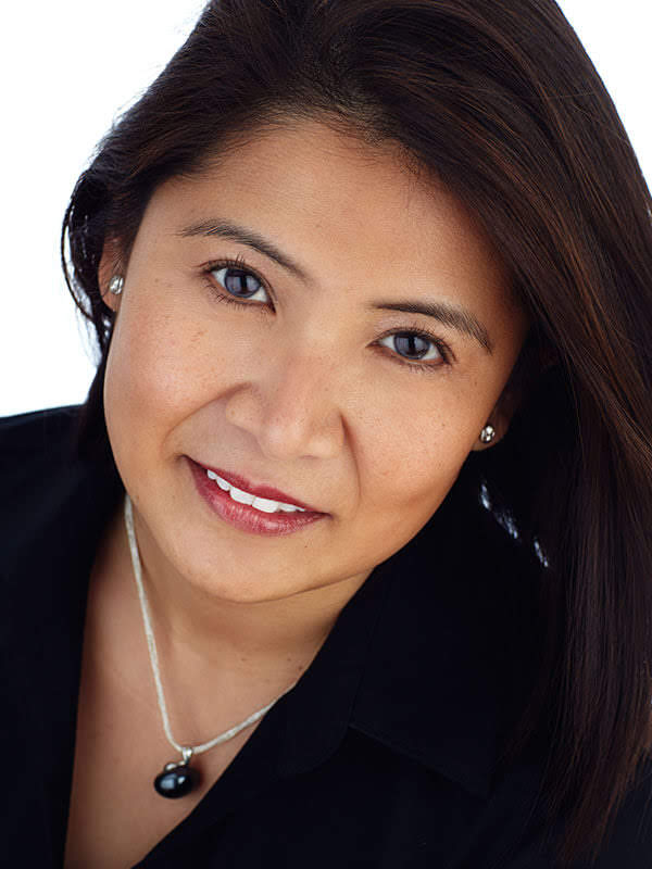 Rosamina De La Rosa, DDS, FAGD