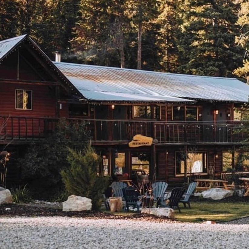 Chute Lake Lodge