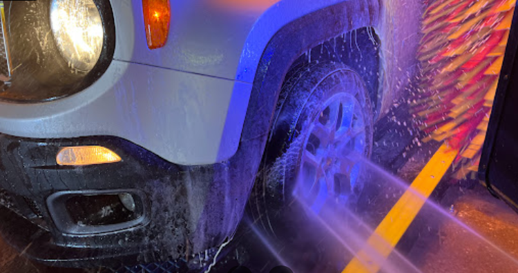Popular Car Wash – Free Vacuums