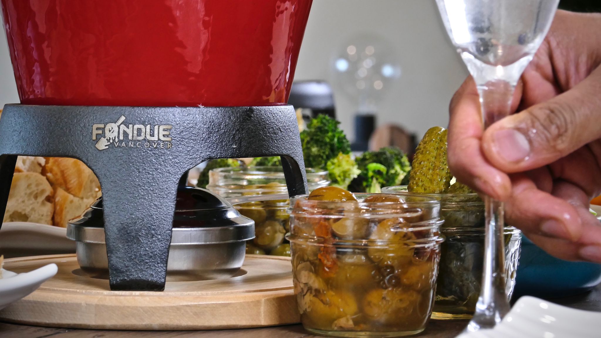 Cheese Fondue – Fondue Vancouver