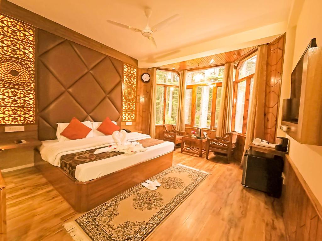 Royal INN Manali