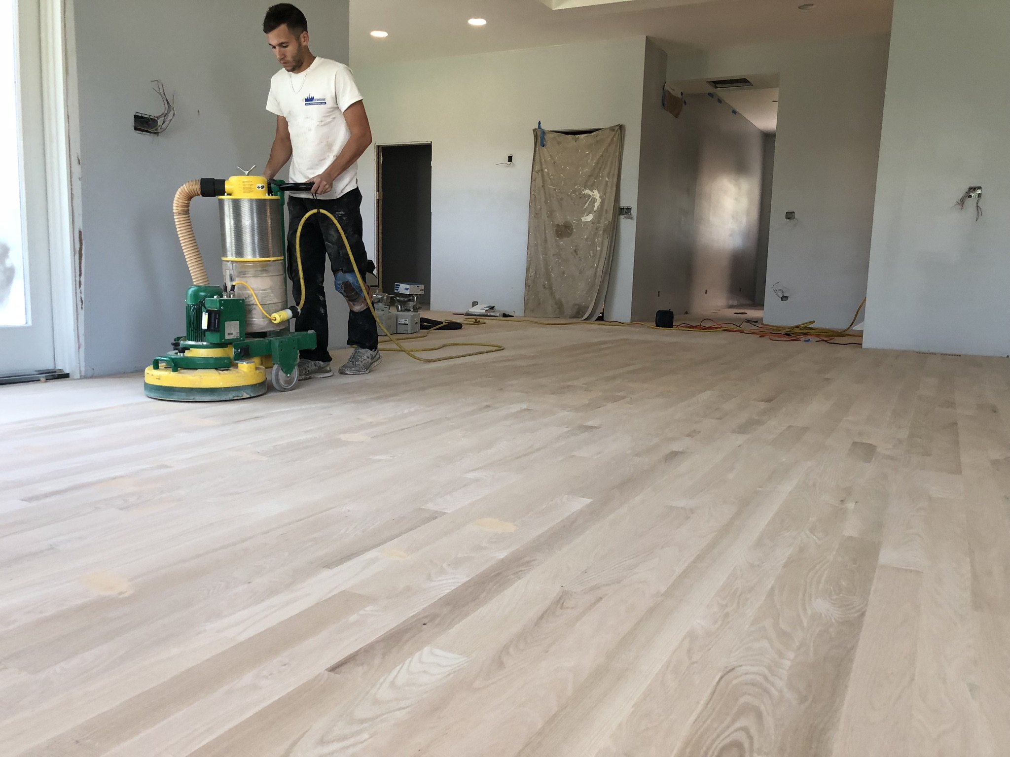 Plus Hardwood Flooring
