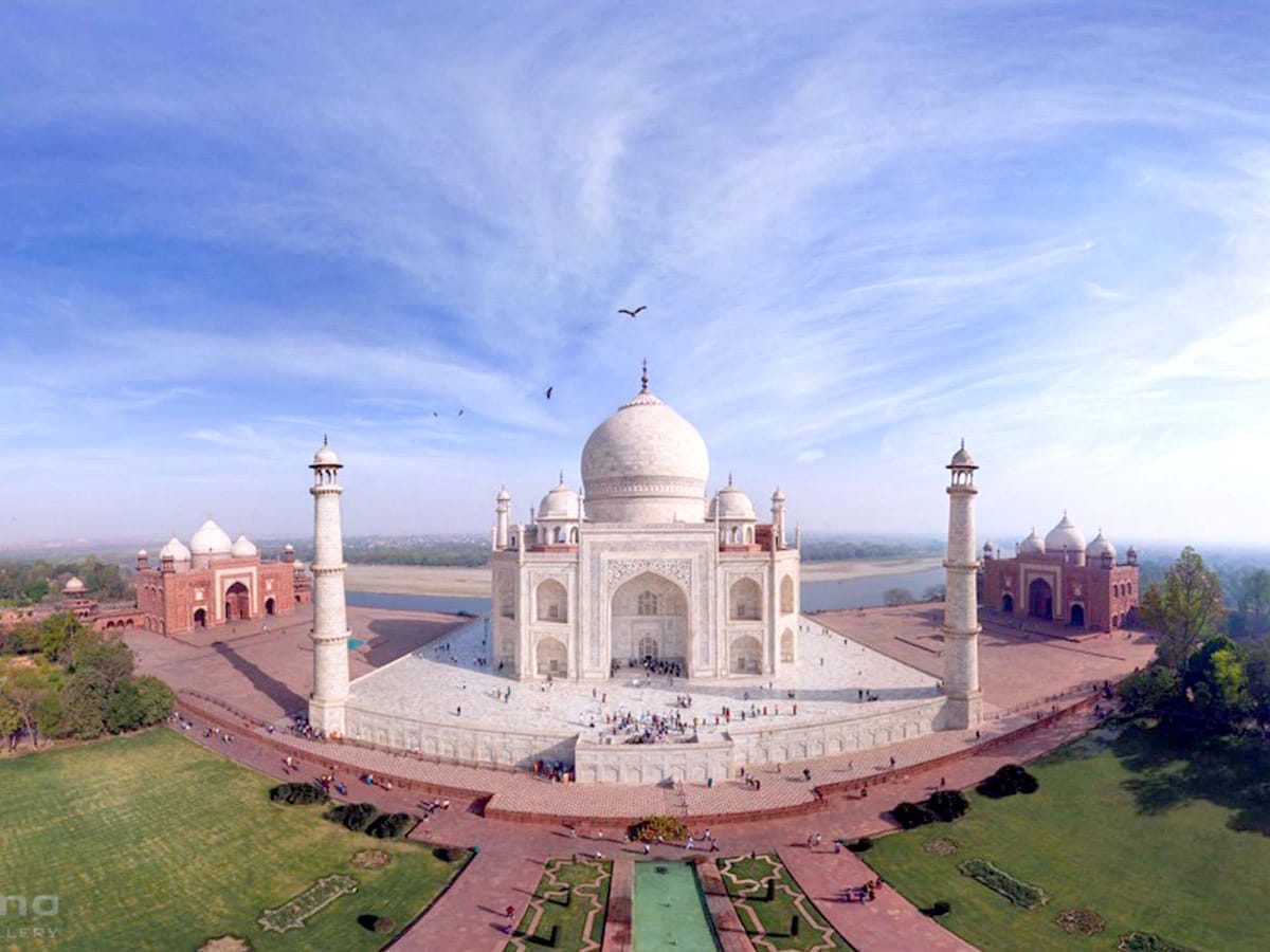LFS Tours & Travels – Agra Tour/Tourist Guide