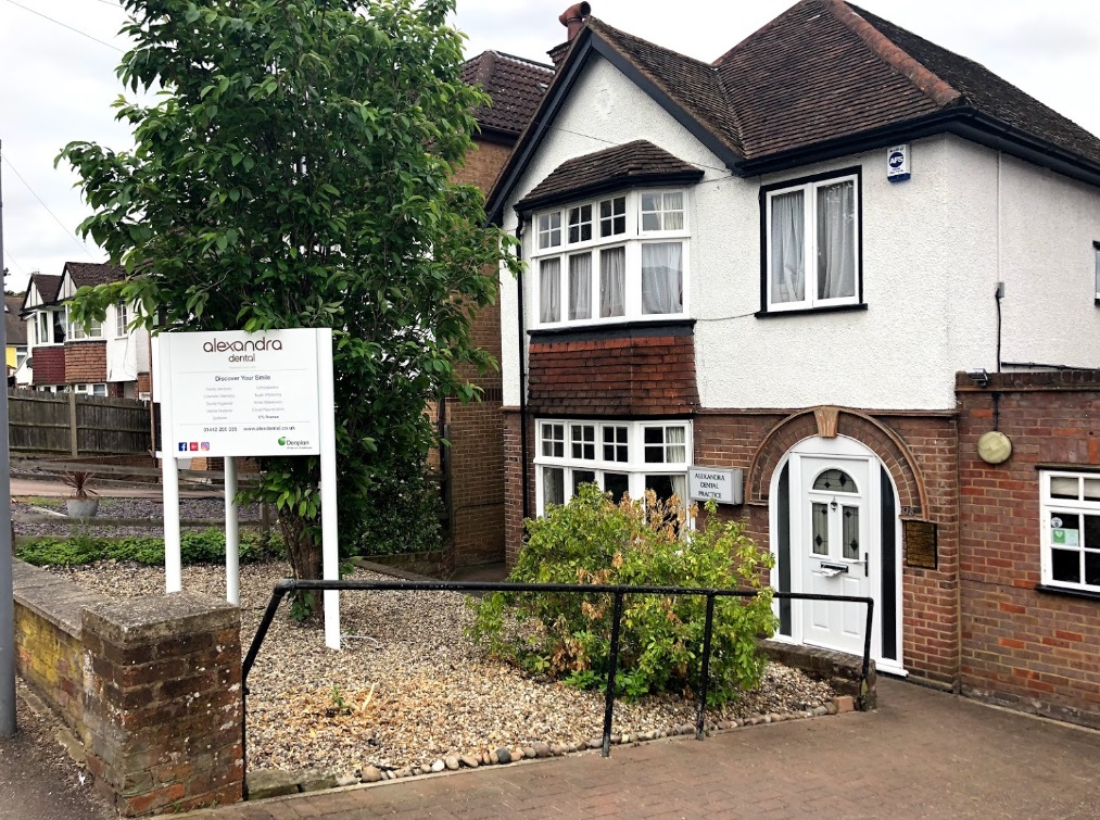 Alexandra Dental Cosmetic & Implant Centre