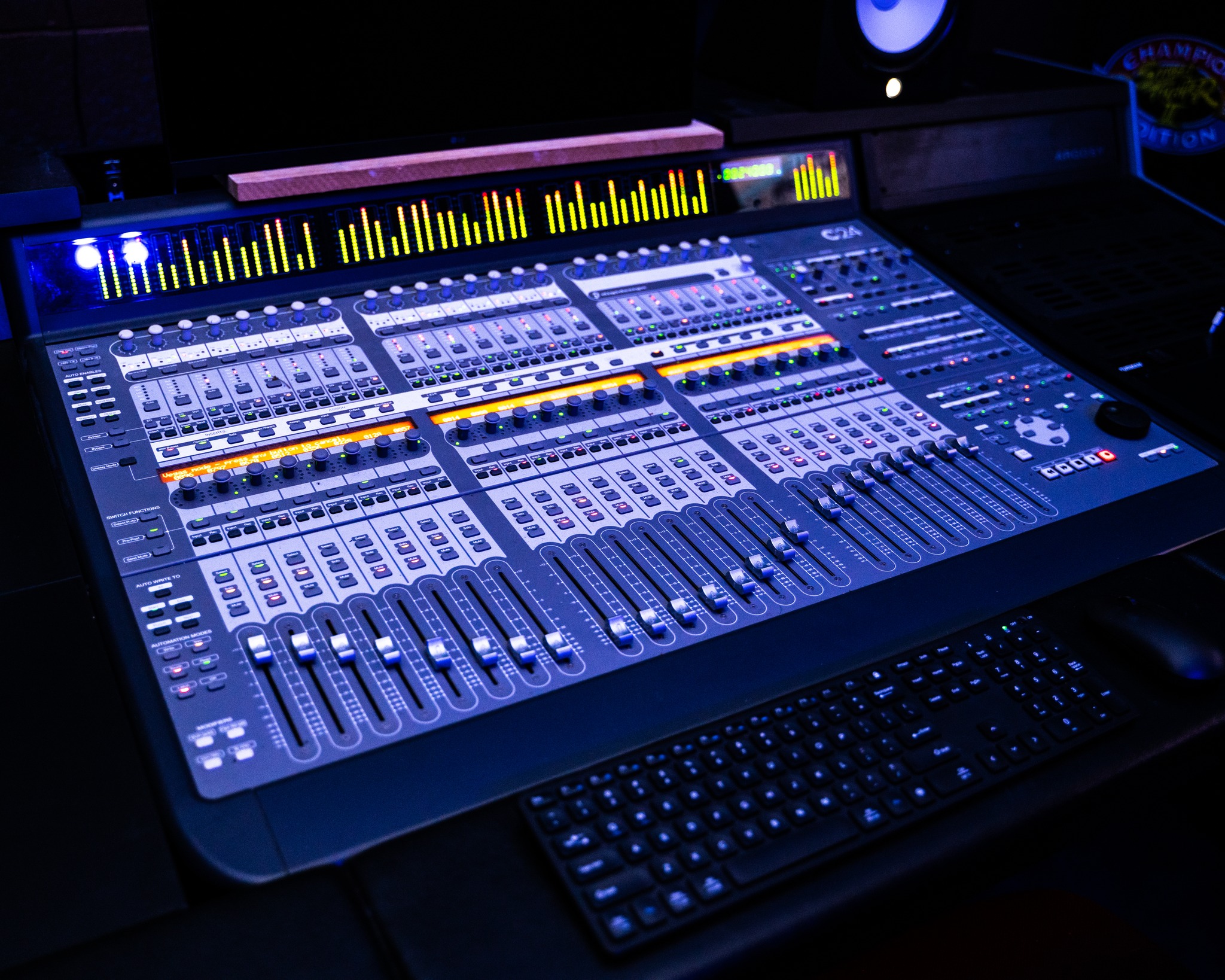 Studio X 281