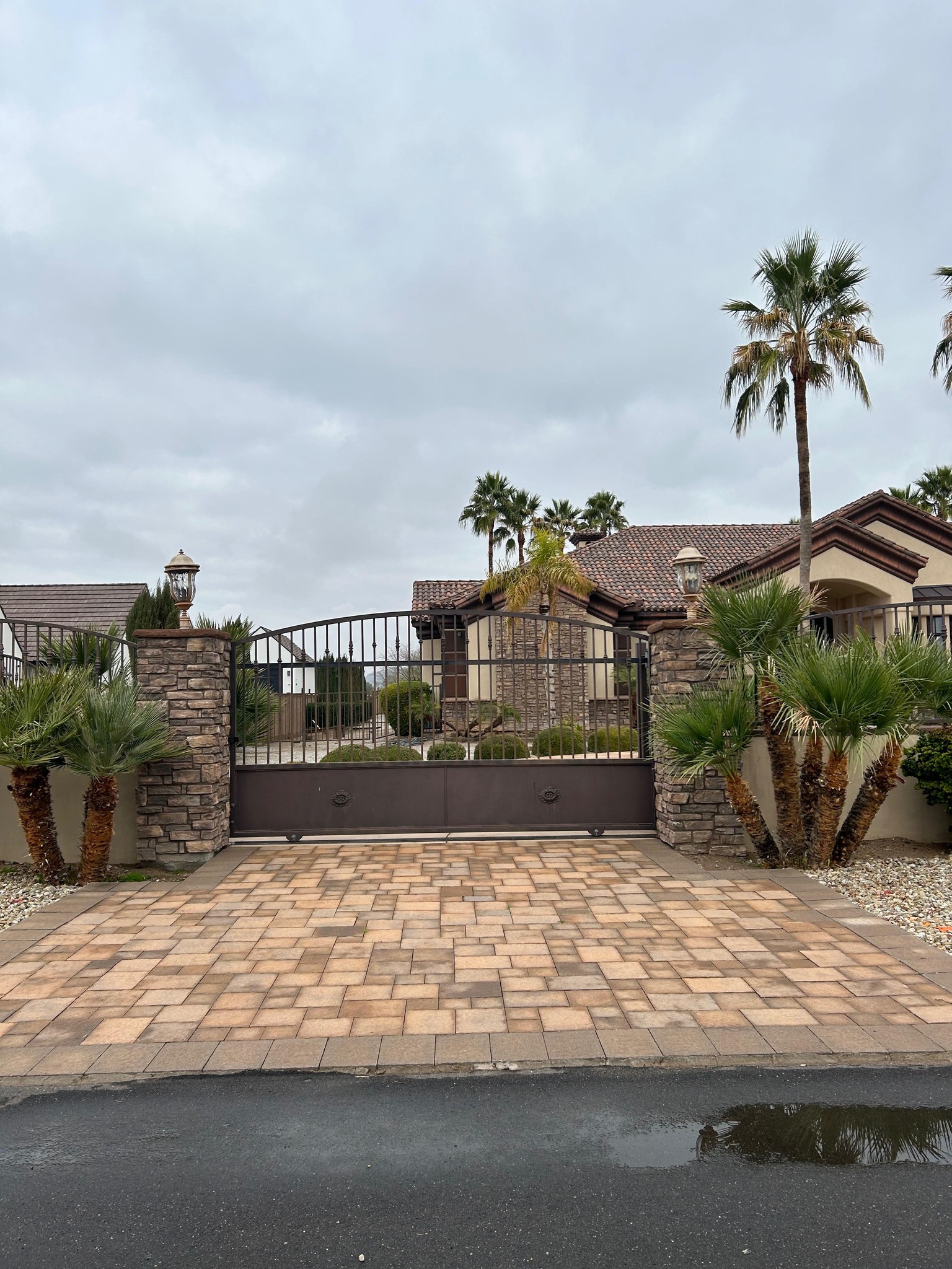 AAA Garage Doors and Gates