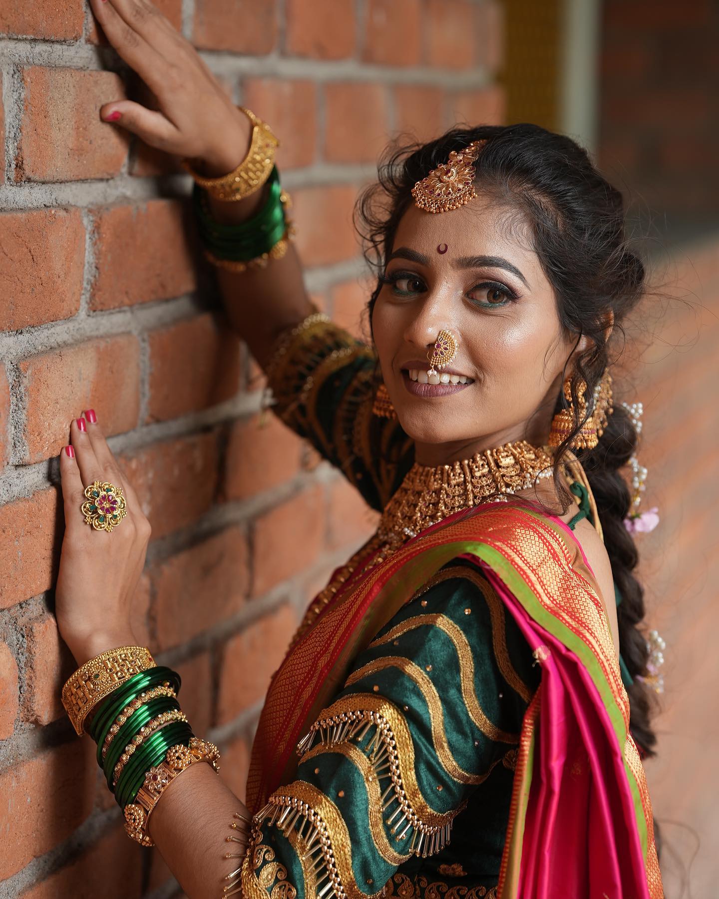 Sneha Bahekar Makeup and Nail Artist
