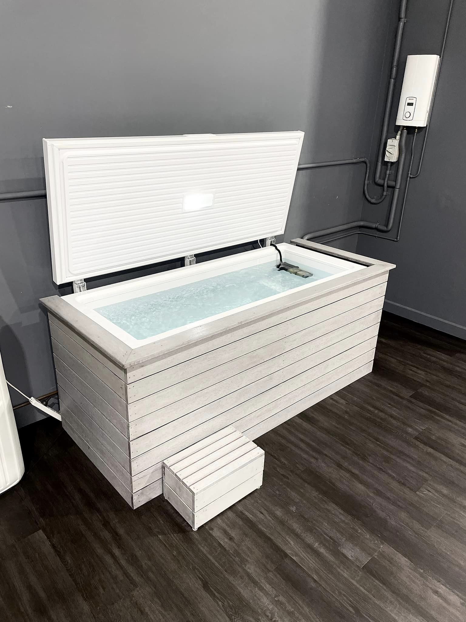 Arctic Ice Bath and Sauna