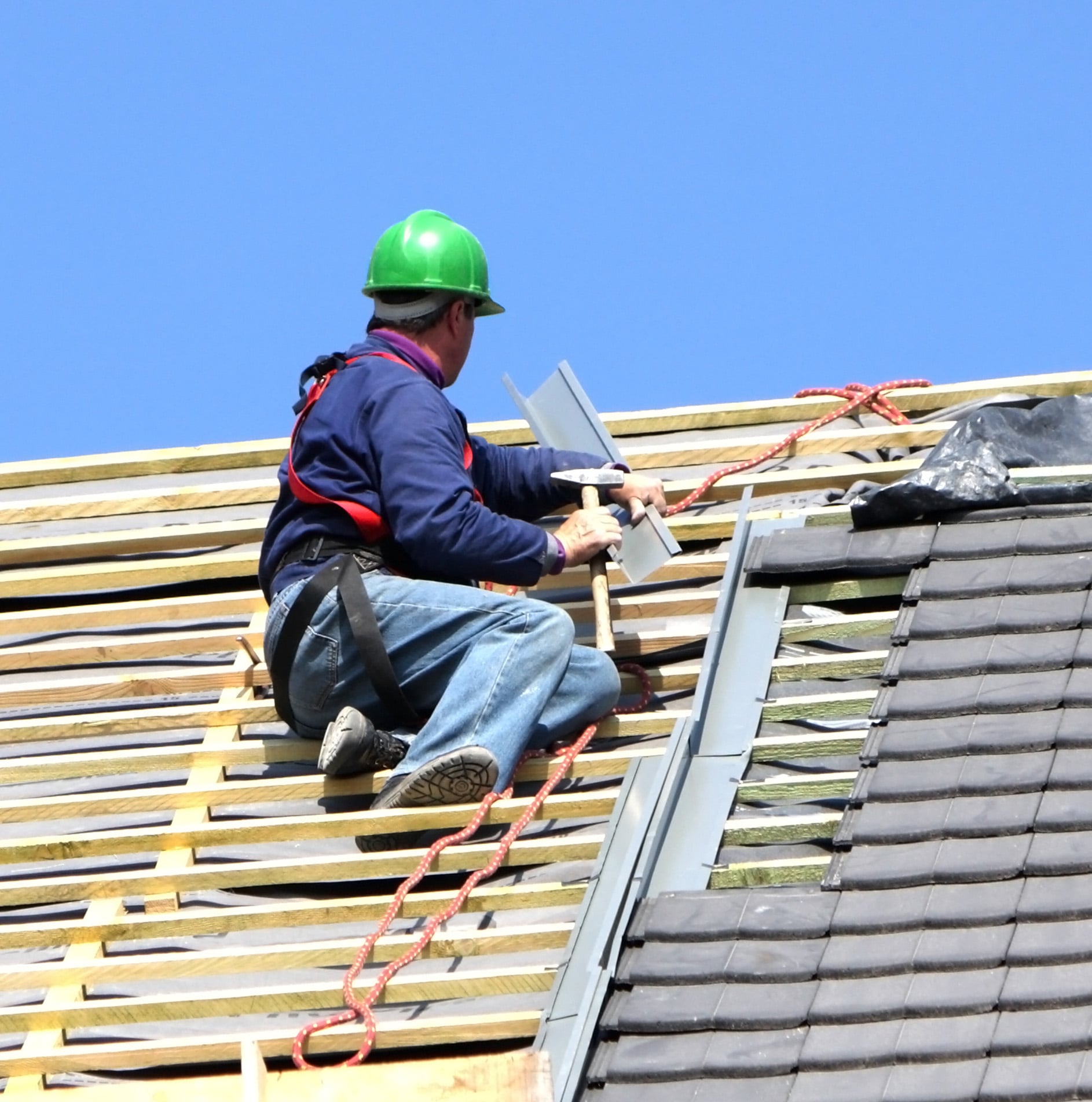 LOA Construction and Austin Roofing