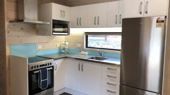 Lakes Edge Holiday Park