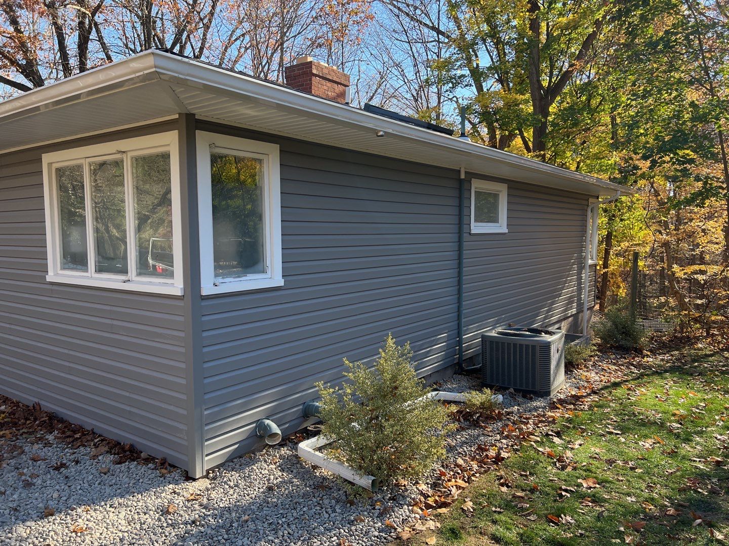 Oaks Roofing and Siding