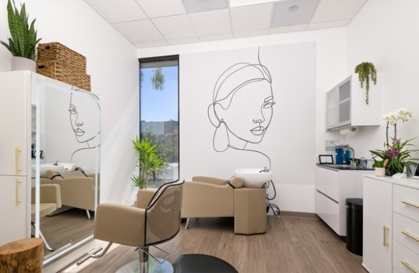 Sola Salon Studios – Mission Valley East