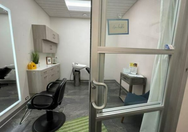 Sola Salon Studios – Lynnwood