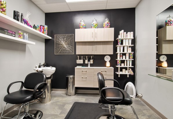 Sola Salon Studios – Ridge
