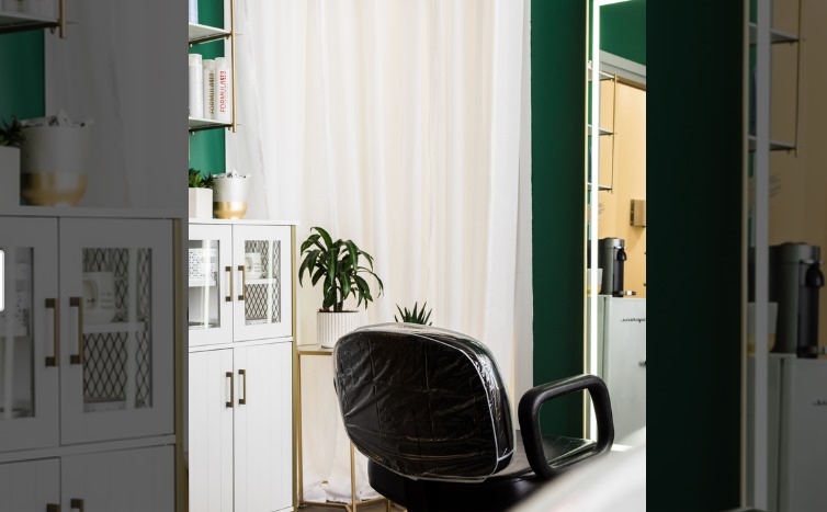 Sola Salon Studios – Herndon Place