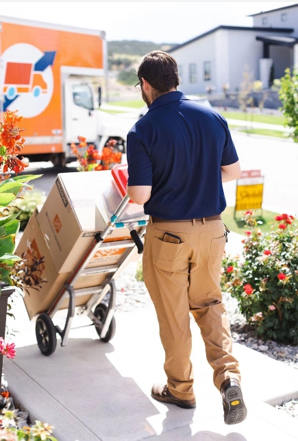 BustNMoves Moving Company