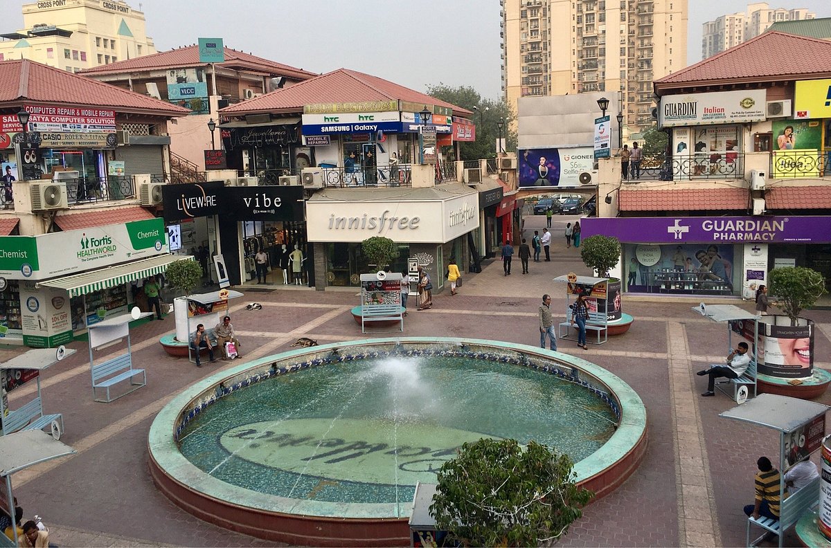 DLF Galleria Market: Gurgaon's Prime Business Location