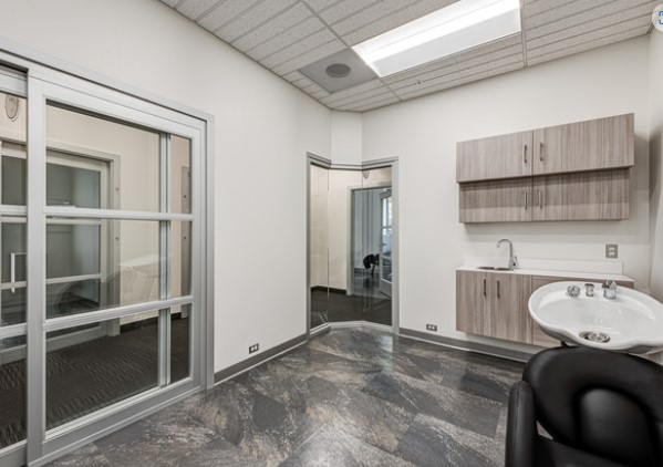 Sola Salon Studios – Bothell