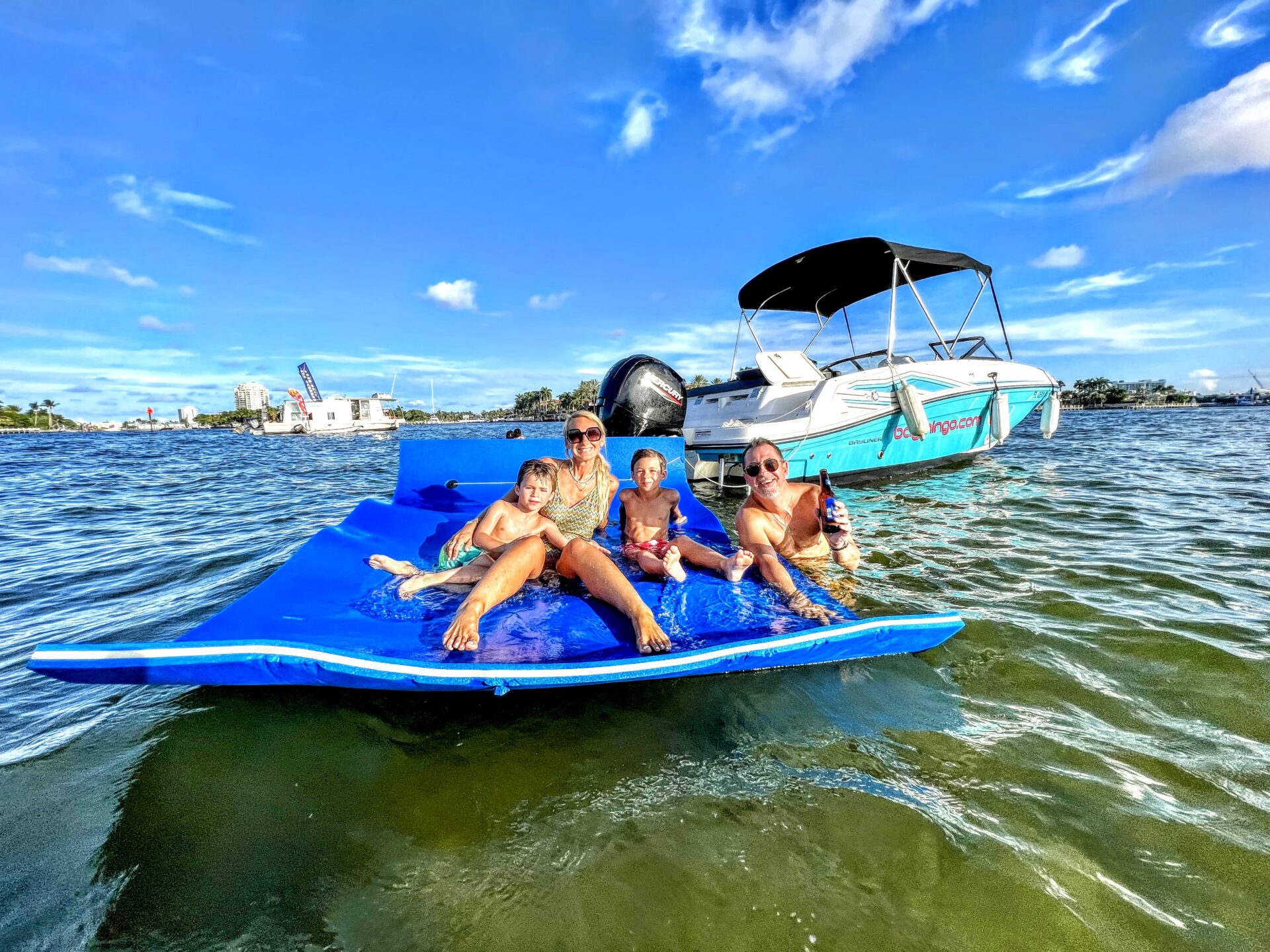 Boats Rentals & tours with Captains in Fort Lauderdale