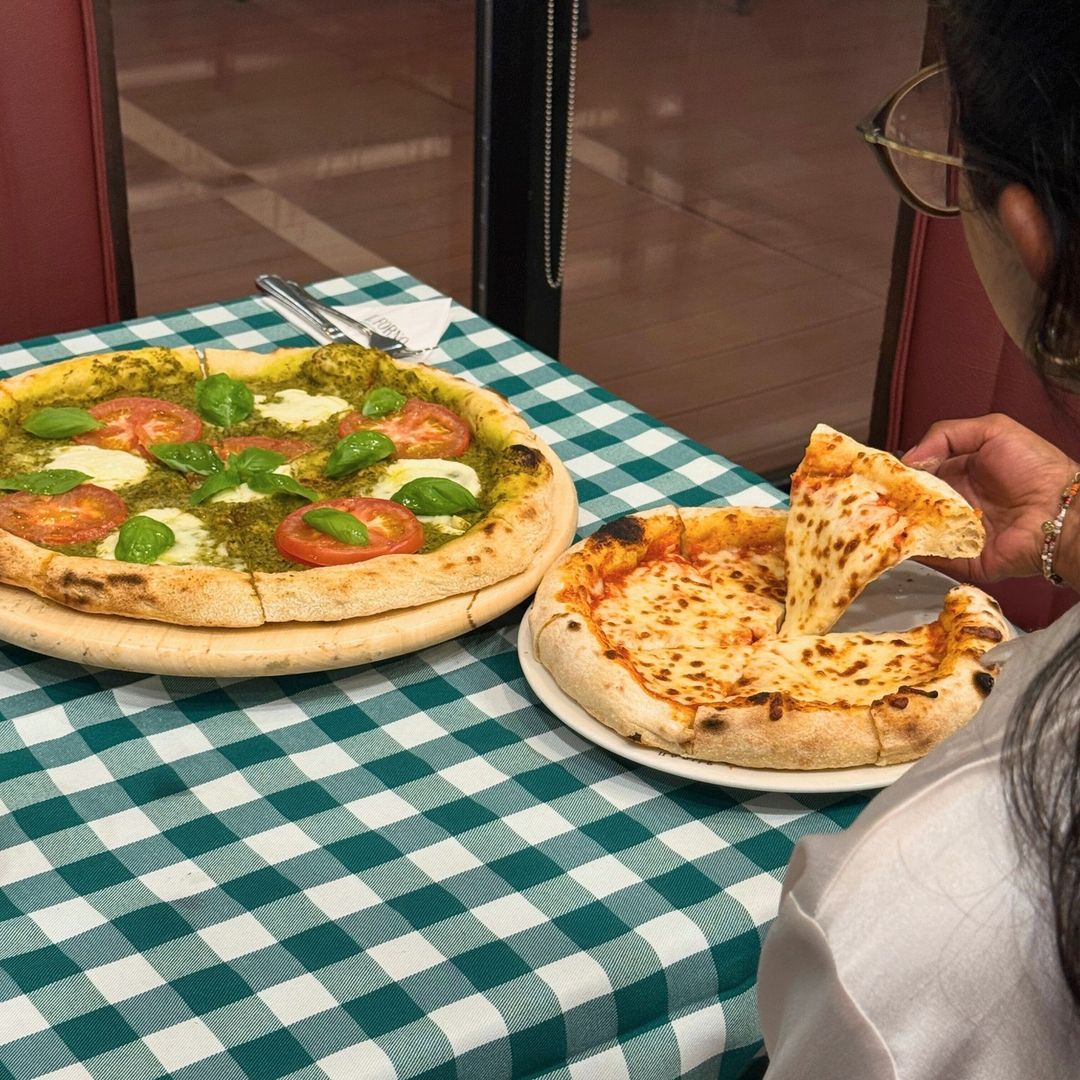 Best Pizza in Dubai | Authentic Italian Flavors at Il Forno