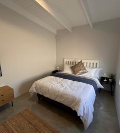 @51 Self-Catering Accommodation