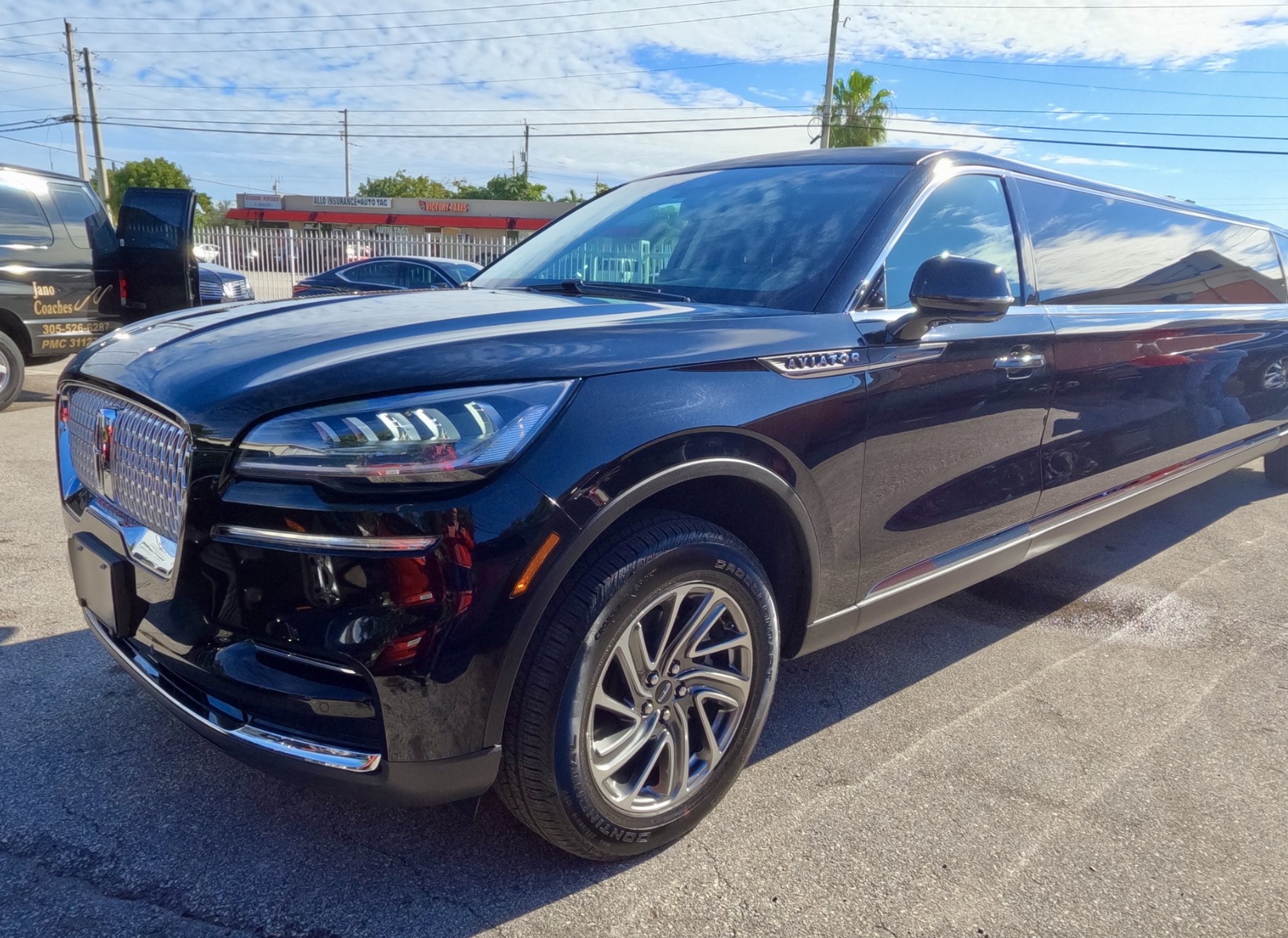 Larry's Private Car and Limo Worldwide