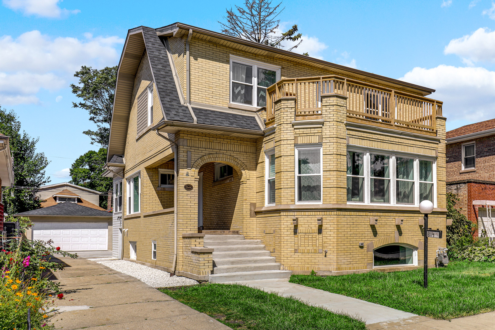 Aliz Renovation