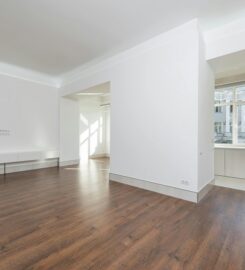 Reyes Dustless Flooring