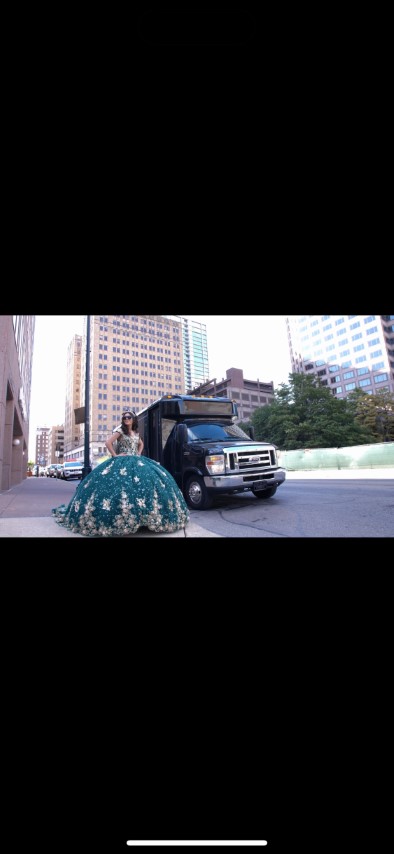 ATX Royal Limo