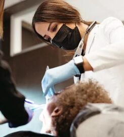 4M Dental Implant Center