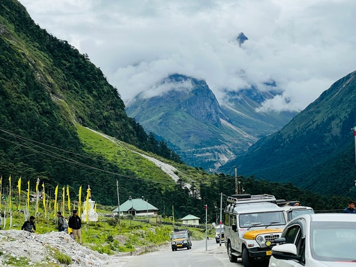 Travel best destinations with HappyOuting.