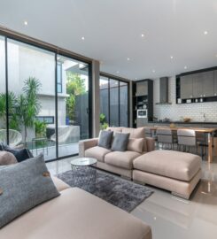 SRE Real Estate Buying & Selling Brokerage