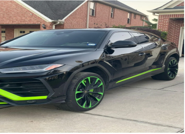 MG Luxury Limo