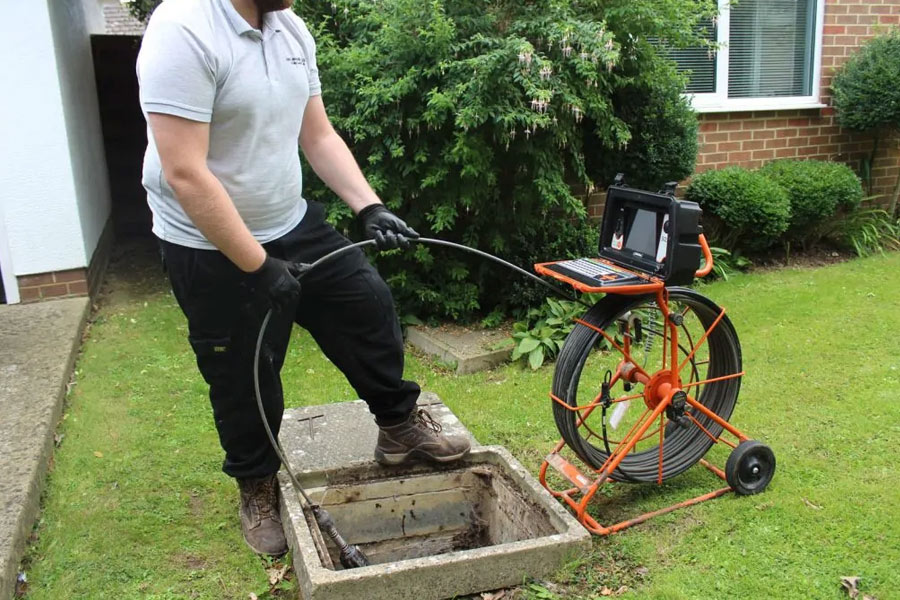 Blocked Toilet & Sink Unblocking | Drainage Company Leeds