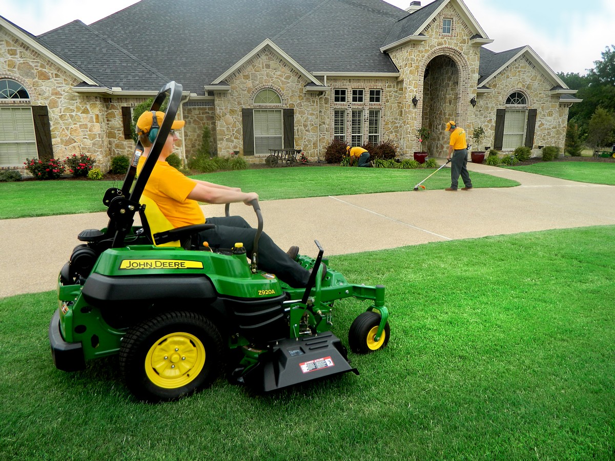 The Grounds Guys of Ballantyne