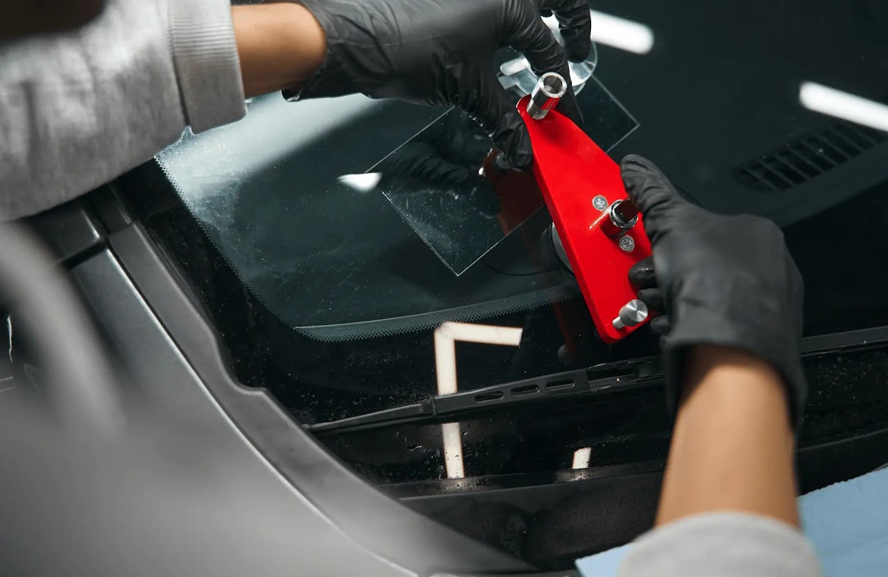 Jiffy Auto Glass