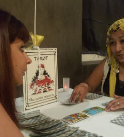 Singapore Tarot reading and Reiki healing services
