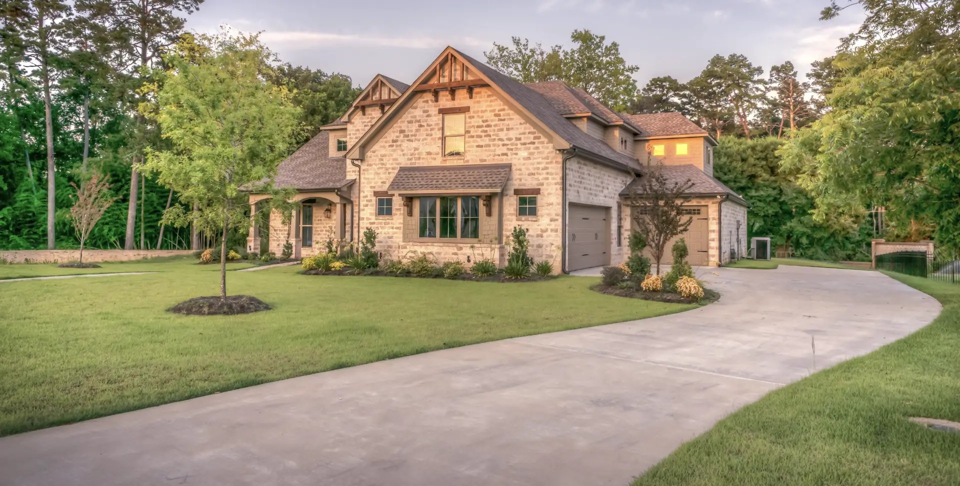 James Russell Roofing & Restorations, LLC