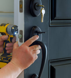 ALBANY DOOR EXPERTS