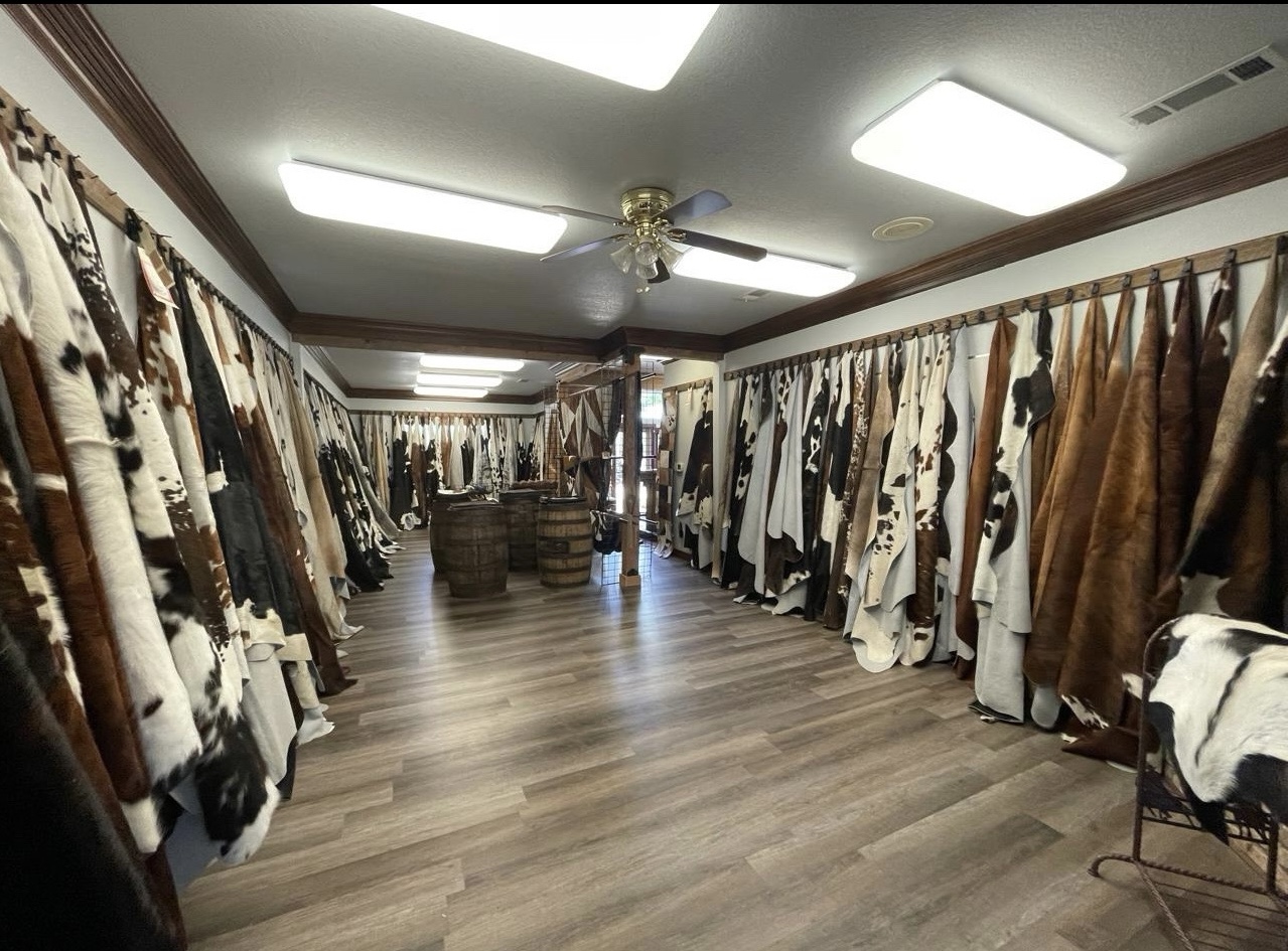 COWHIDE OUTLET