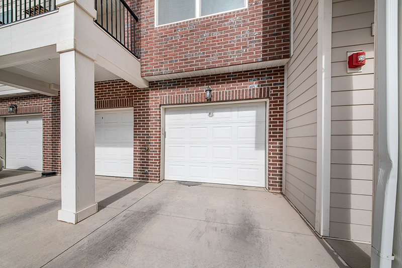 Top Garage Door Repair in Minneola