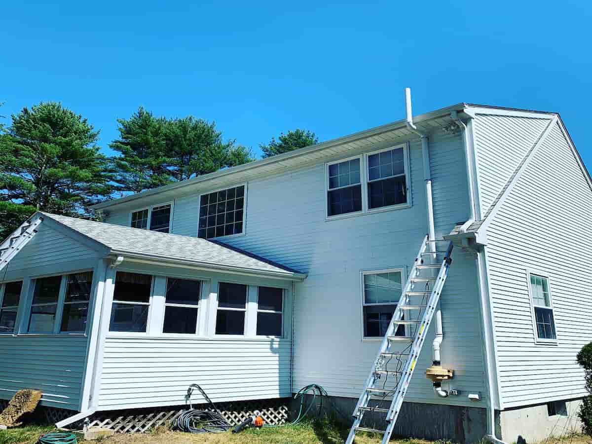 757 Exteriors Roofing and Siding