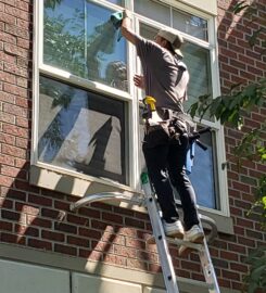 Ease Your Panes Window Cleaning
