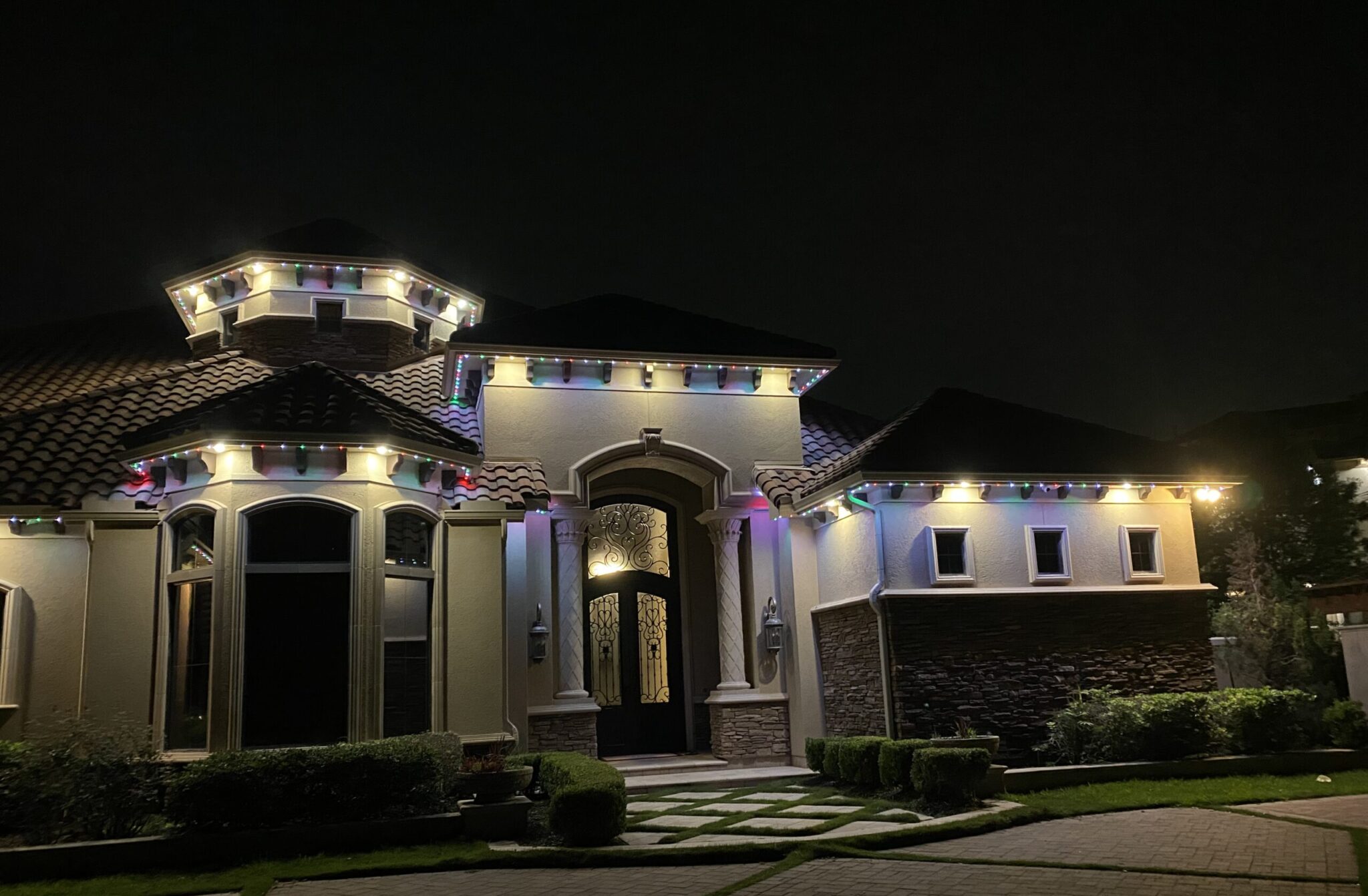 Neon Moon Lighting, LLC
